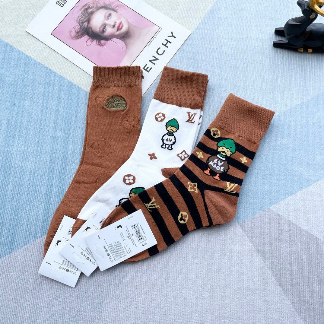 LOUIS VUITTON CREW SOCKS 212352 (1 BOX)