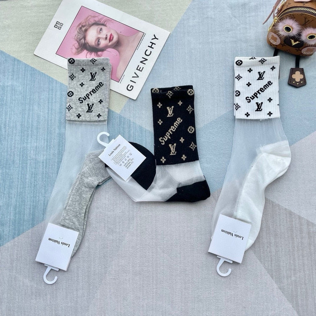LOUIS VUITTON CREW SOCKS 121681 (1 BOX)
