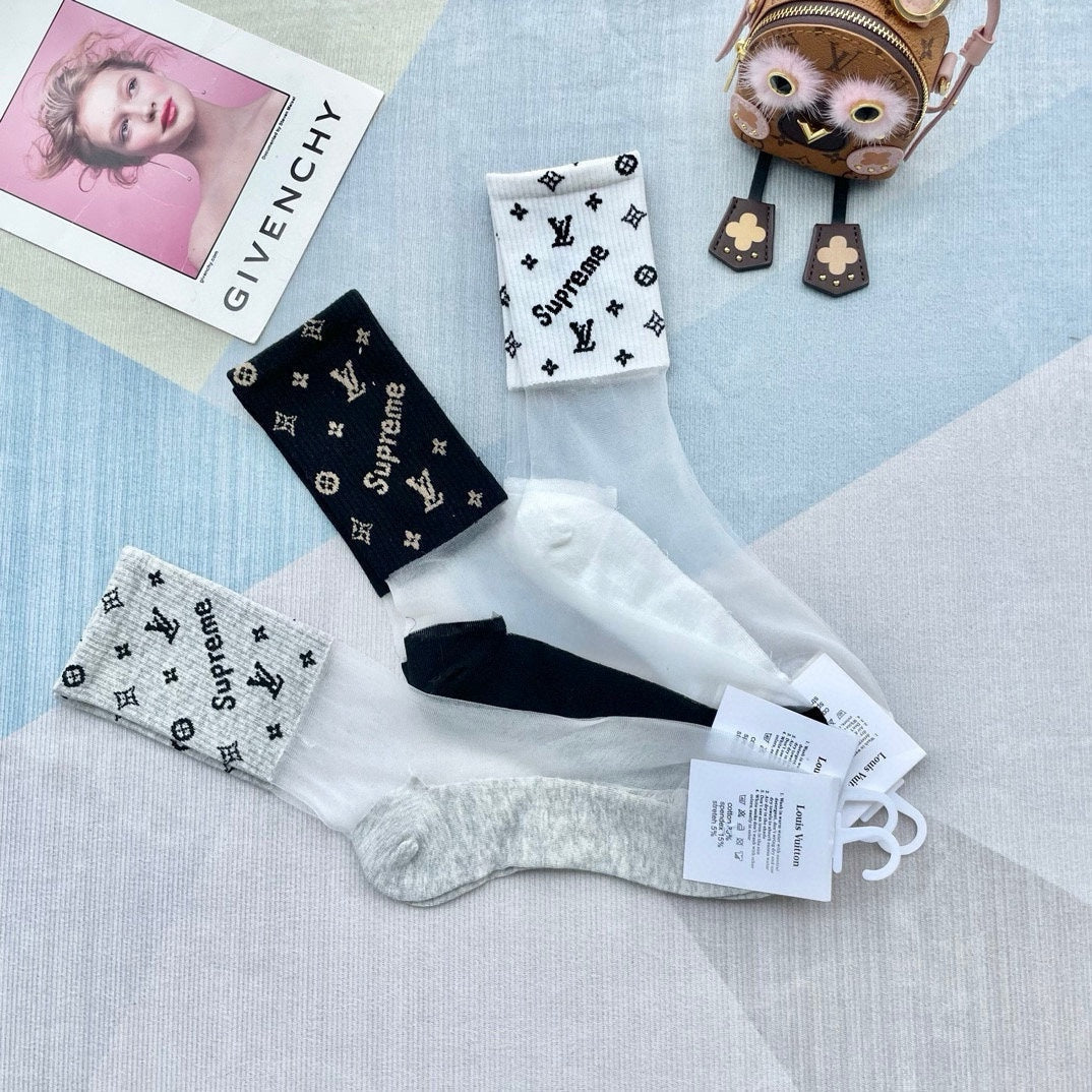 LOUIS VUITTON CREW SOCKS 121681 (1 BOX)