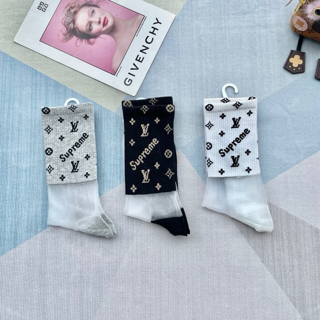 LOUIS VUITTON CREW SOCKS 121681 (1 BOX)