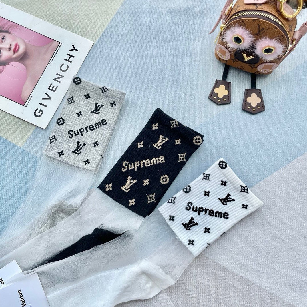 LOUIS VUITTON CREW SOCKS 121681 (1 BOX)