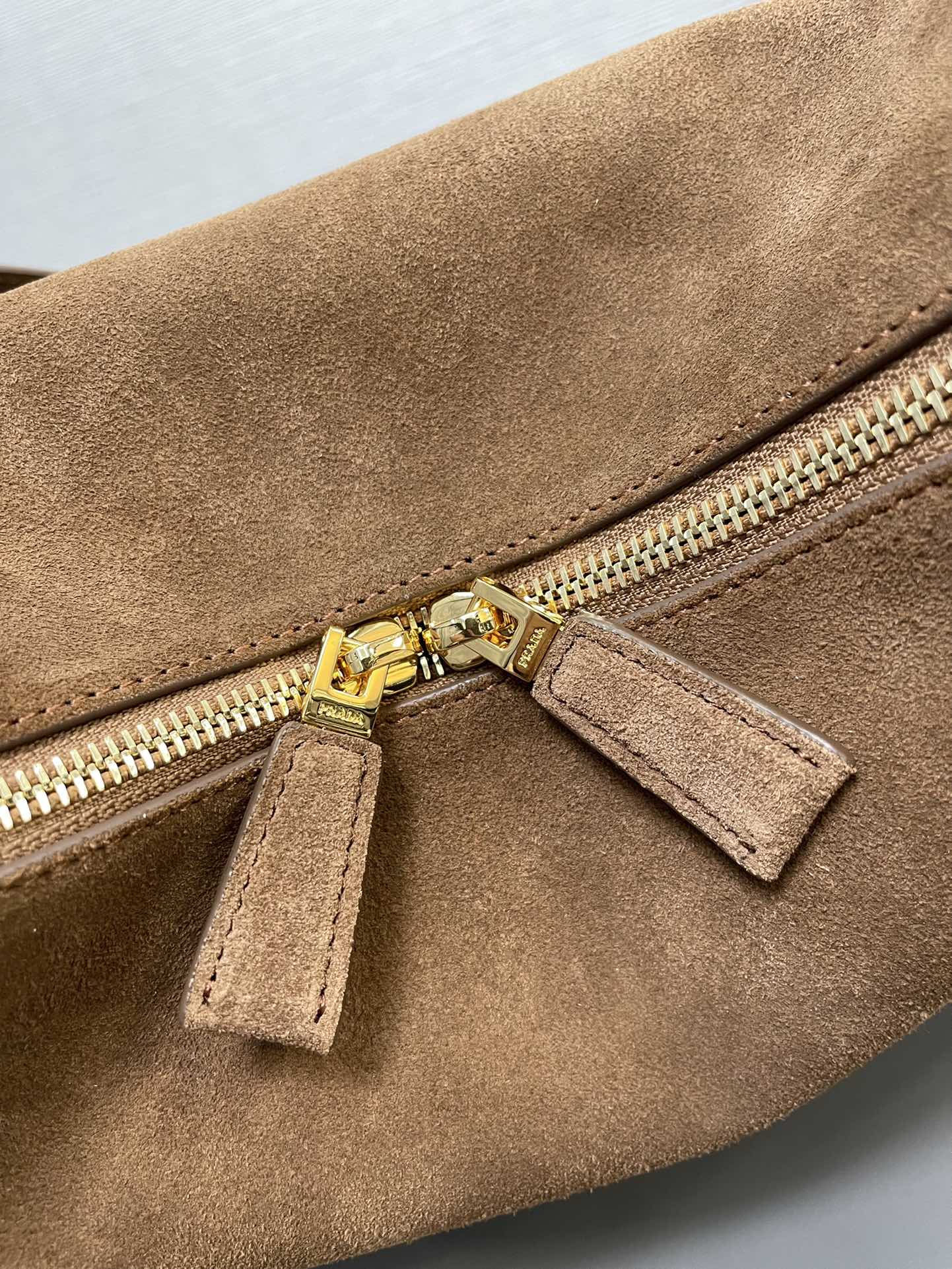 PRADA BOWLING BAG 25 IN ASH BROWN SUEDE AND CALFSKIN TRIM GOLD LOGO