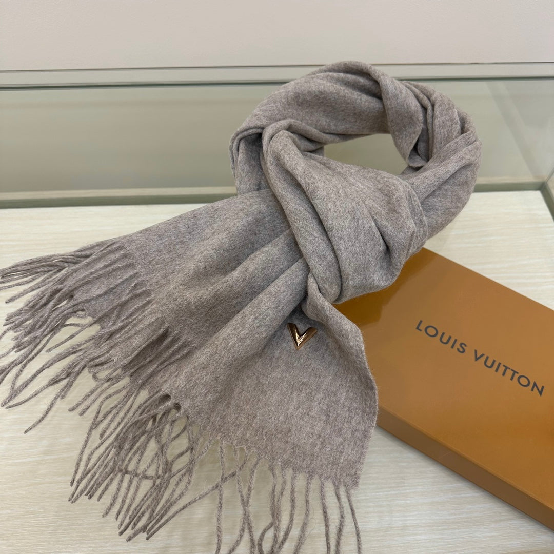 LOUIS VUITTON SCARF 200 CM IN PALE GRAY CASHMERE WITH GOLD LOGO 393102