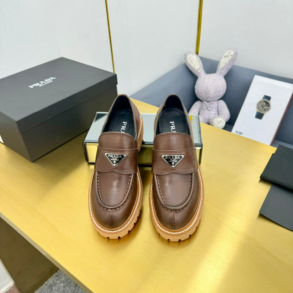 PRADA LOAFER WITH TRIANGLE LOGO IN CHOCOLATE BROWN CALFSKIN