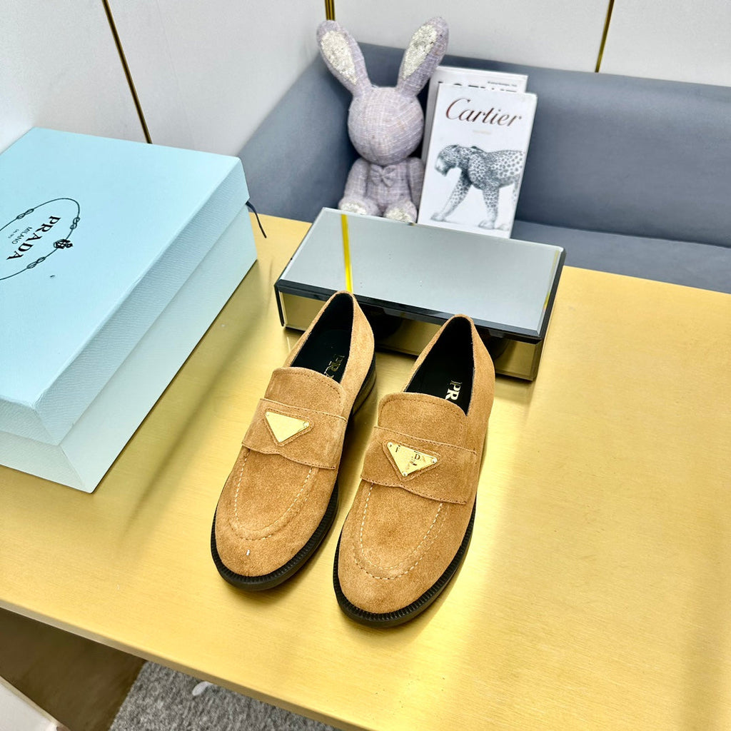 PRADA LOAFERS ATTACHED TRIANGLE LOGO IN PEANUT BROWN SUEDE