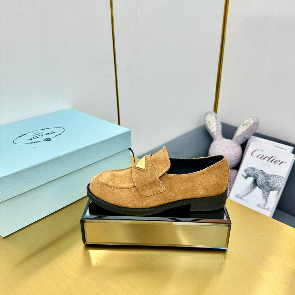 PRADA LOAFERS ATTACHED TRIANGLE LOGO IN PEANUT BROWN SUEDE