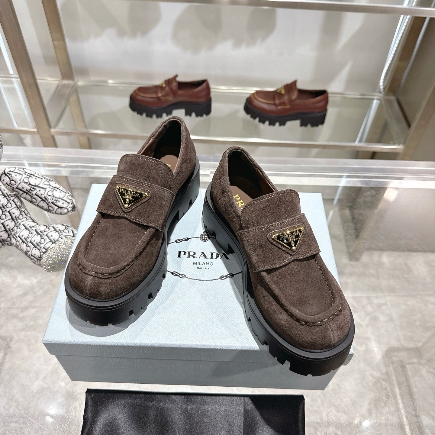PRADA 25S THICK-SOLE LOAFERS 60 MM IN RK BROWN SUEDE