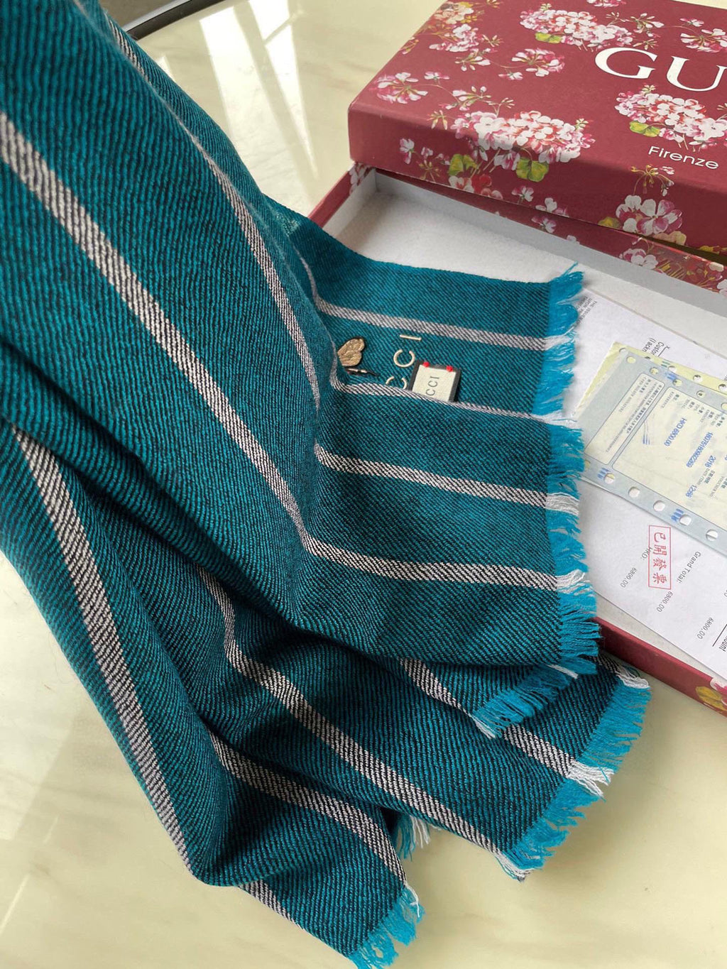 GUCCI SCARF 200 CM IN COLORFUL CASHMERE 402211