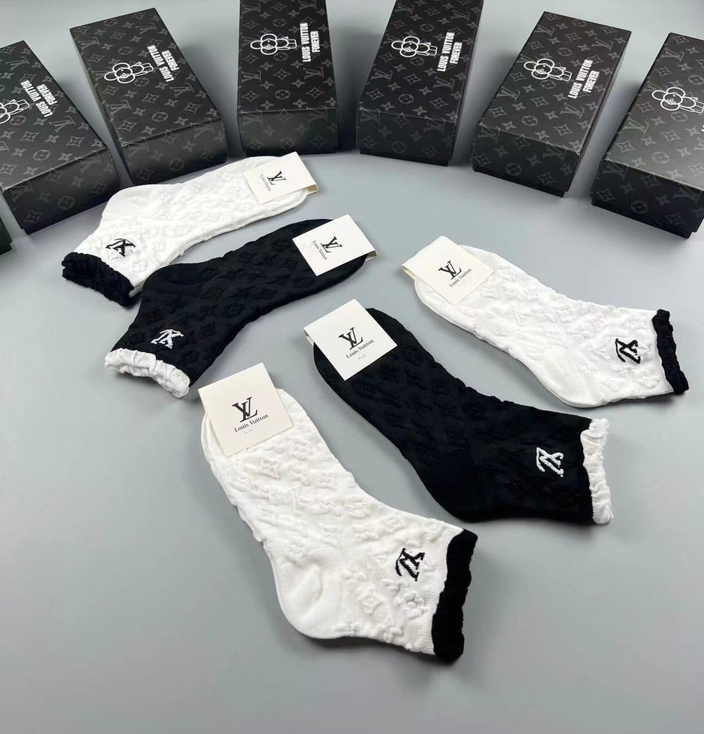 LOUIS VUITTON LOW-CUT SOCKS 121681 (1 BOX)