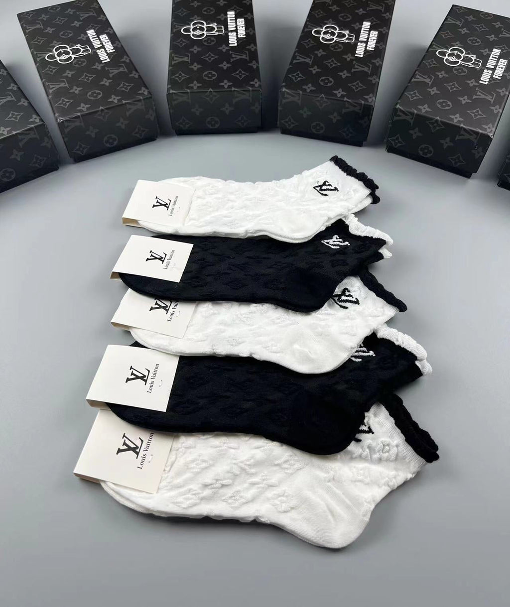 LOUIS VUITTON LOW-CUT SOCKS 121681 (1 BOX)