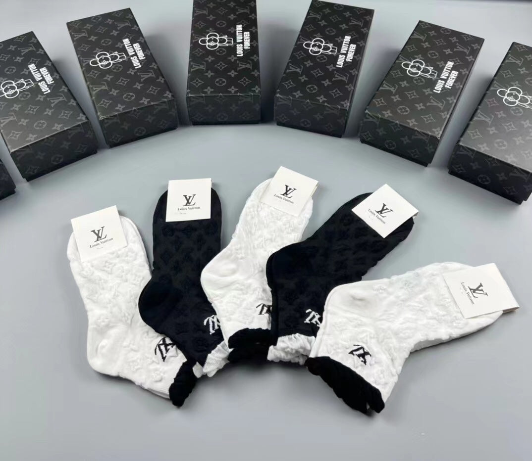 LOUIS VUITTON LOW-CUT SOCKS 121681 (1 BOX)
