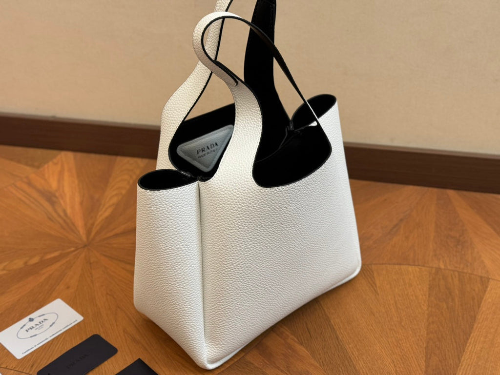 PRADA 25 BASKET BAG IN WHITE CALFSKIN