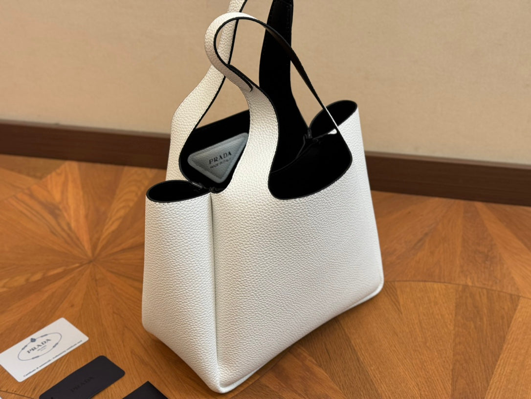 PRADA 25 BASKET BAG IN WHITE CALFSKIN