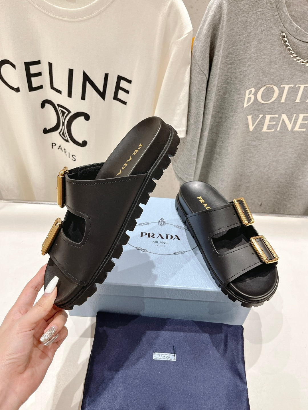PRADA STRAP SLIDES SANLS BLACK CALFSKIN