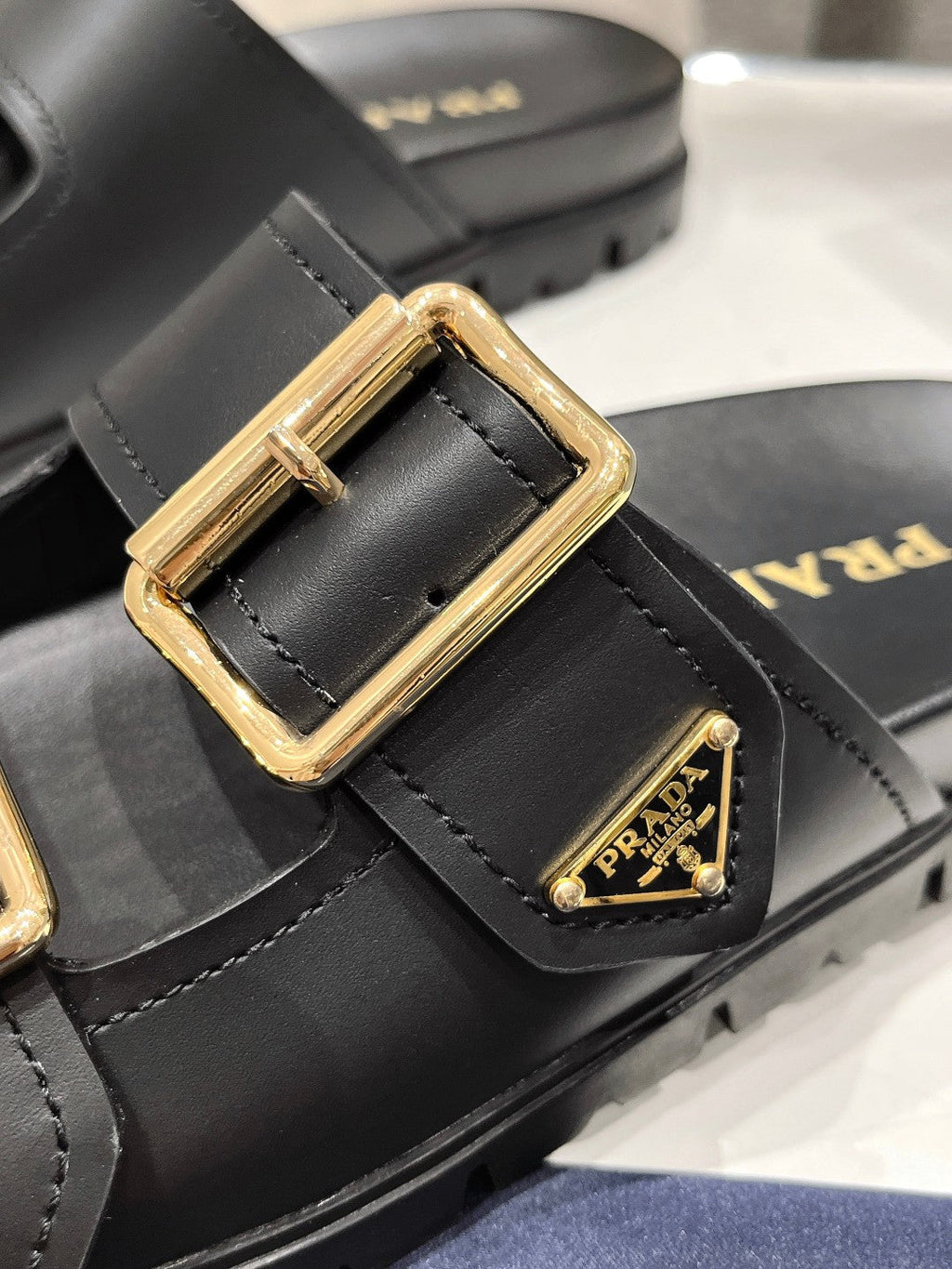 PRADA STRAP SLIDES SANLS BLACK CALFSKIN