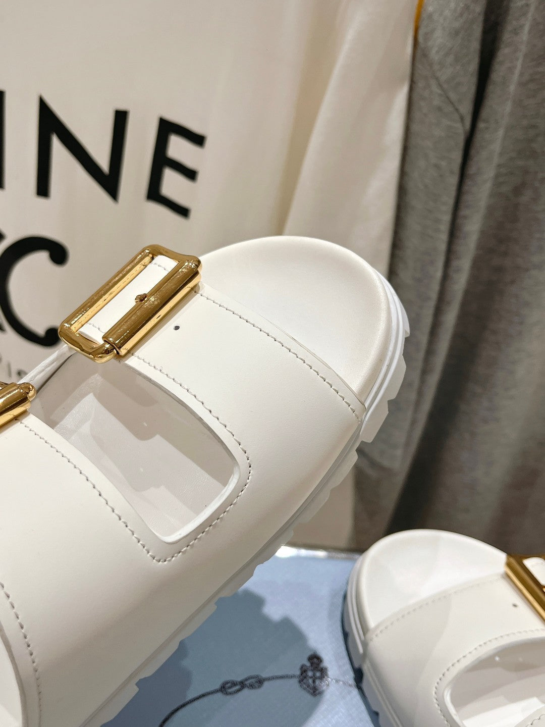 PRADA STRAP SLIDES SANLS WHITE CALFSKIN