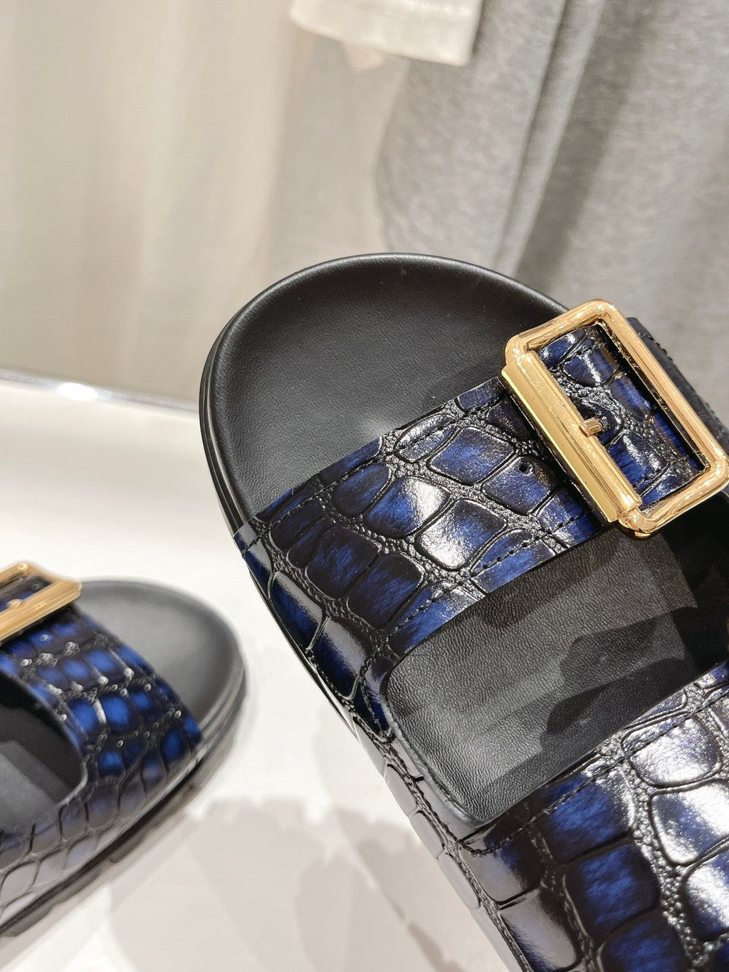 PRADA CROCODILE MOTIF STRAP SLIDES SANLS BLACK AND LAPIS CALFSKIN