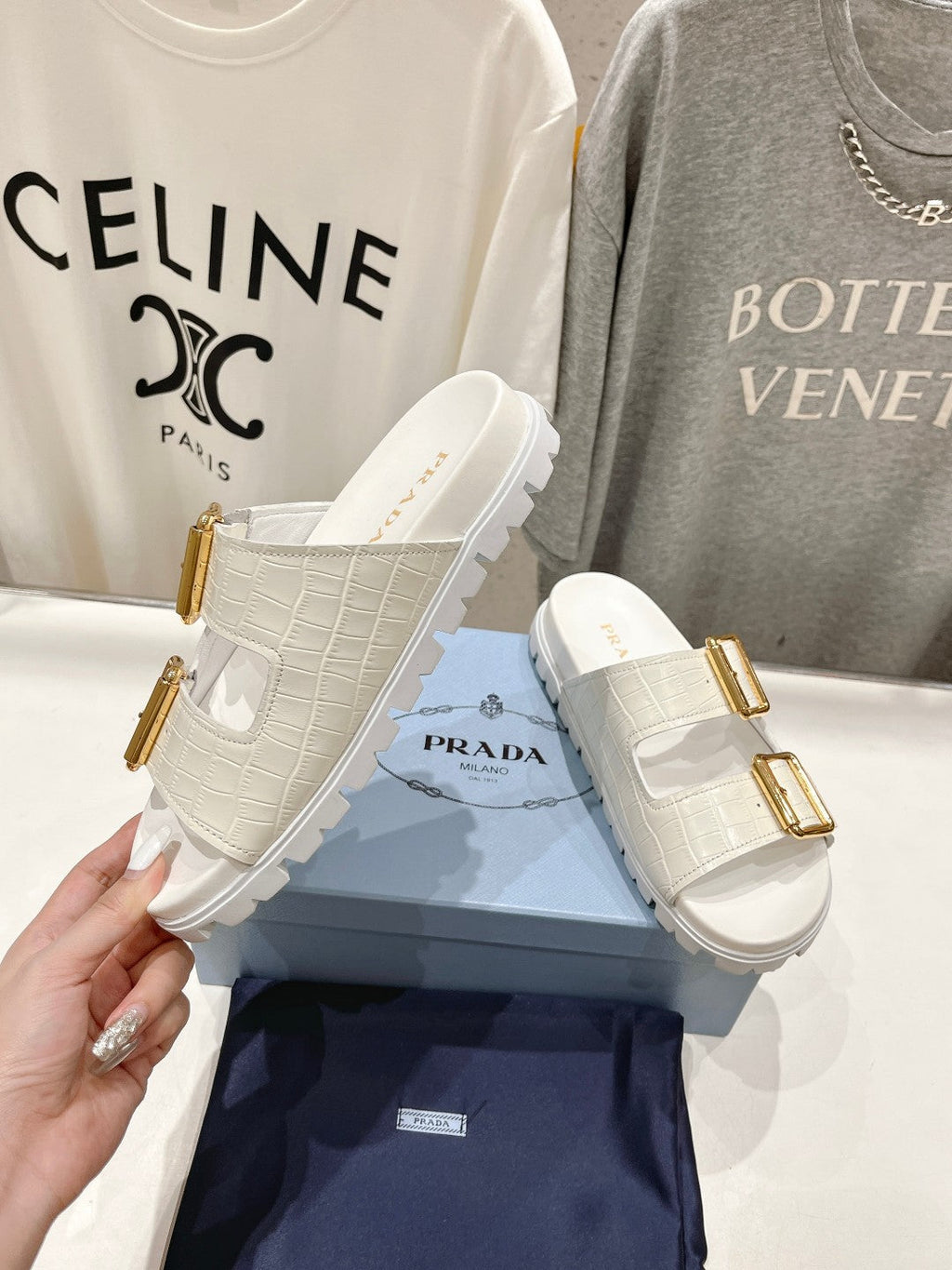 PRADA CROCODILE MOTIF STRAP SLIDES SANLS WHITE CALFSKIN
