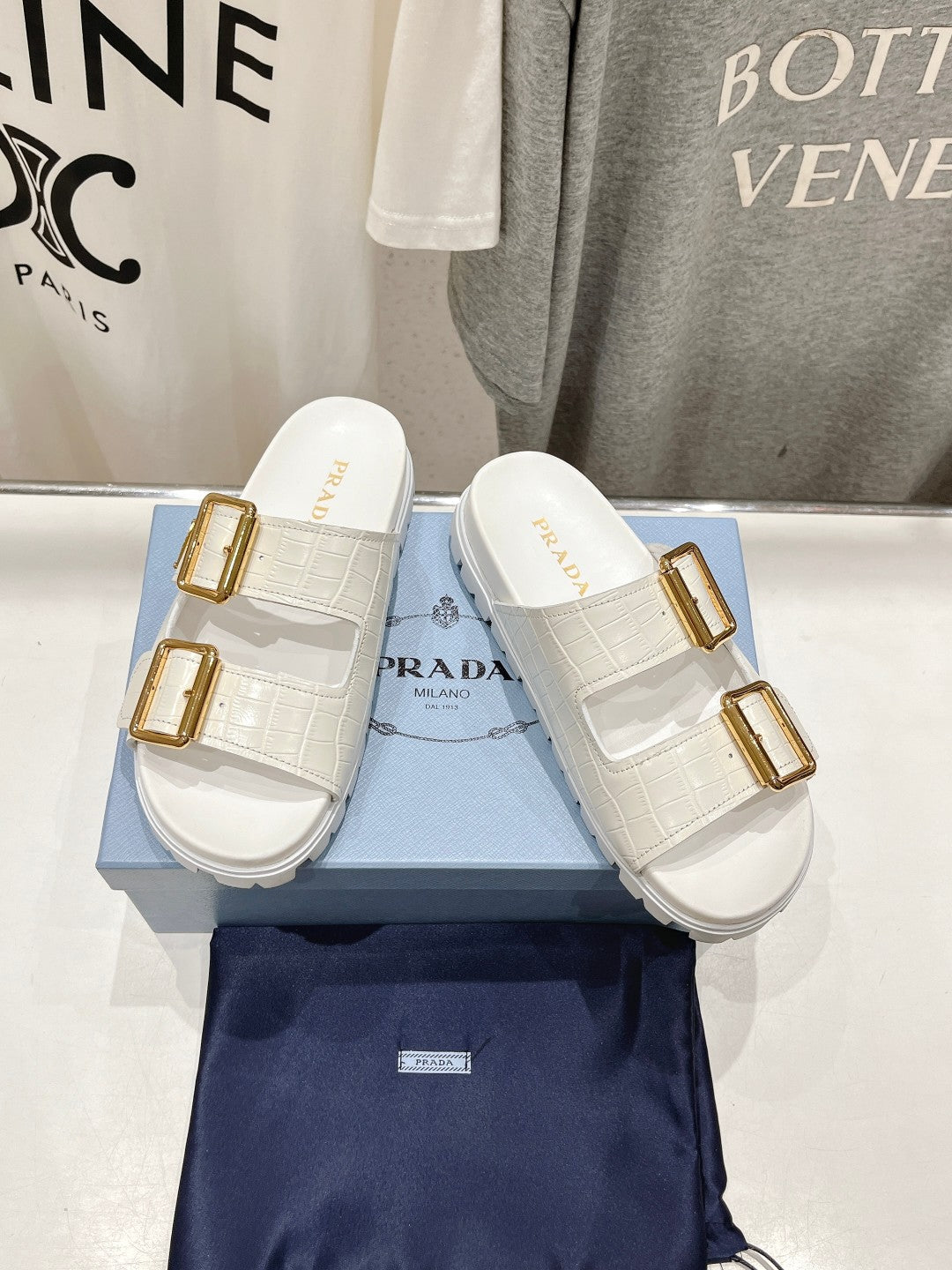 PRADA CROCODILE MOTIF STRAP SLIDES SANLS WHITE CALFSKIN