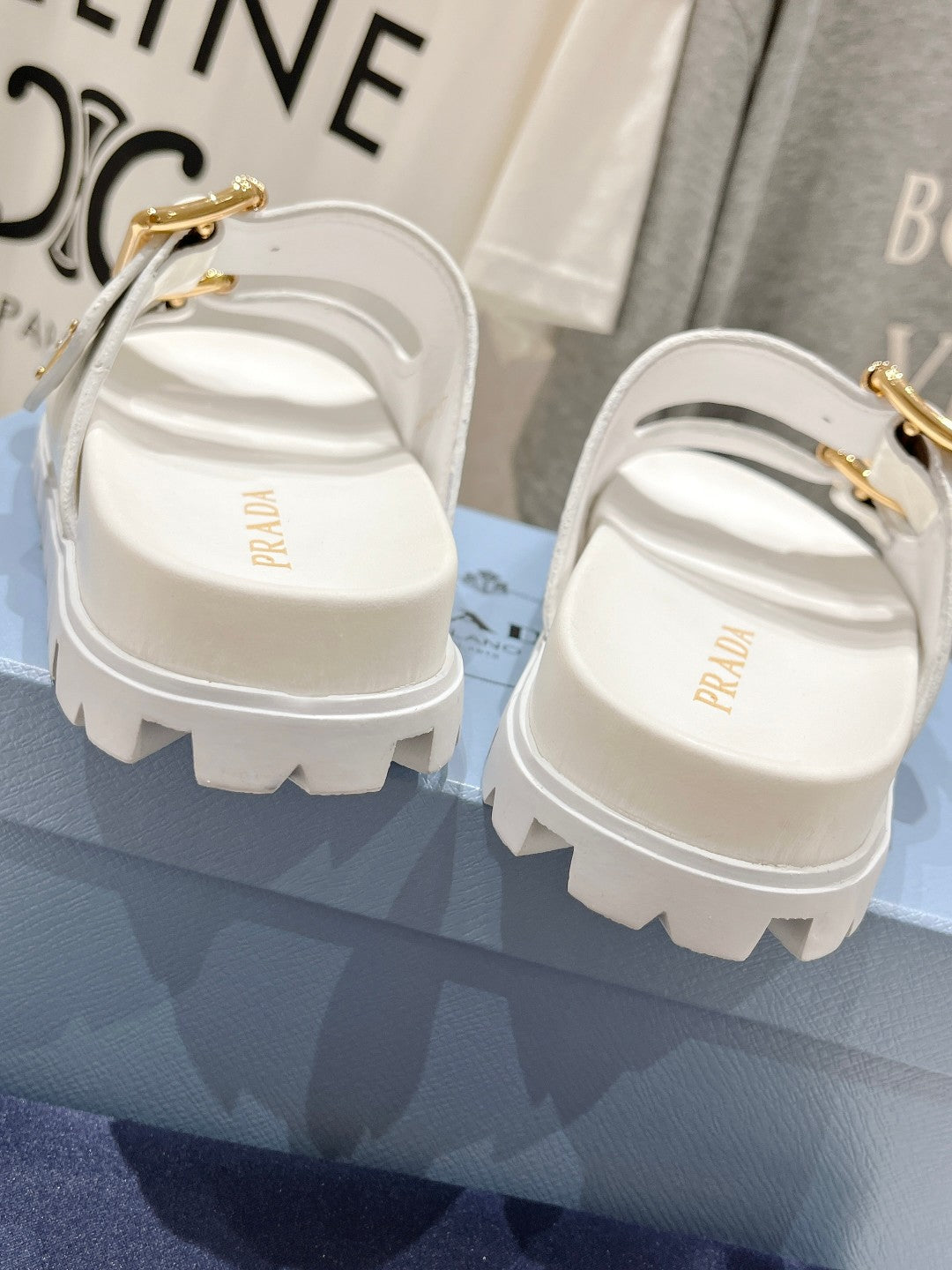 PRADA CROCODILE MOTIF STRAP SLIDES SANLS WHITE CALFSKIN