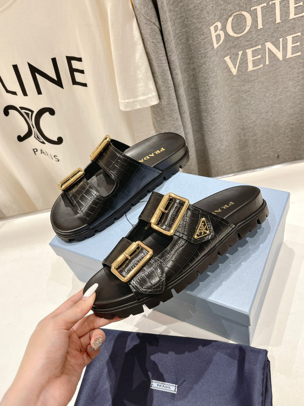 PRADA CROCODILE MOTIF STRAP SLIDES SANLS BLACK CALFSKIN