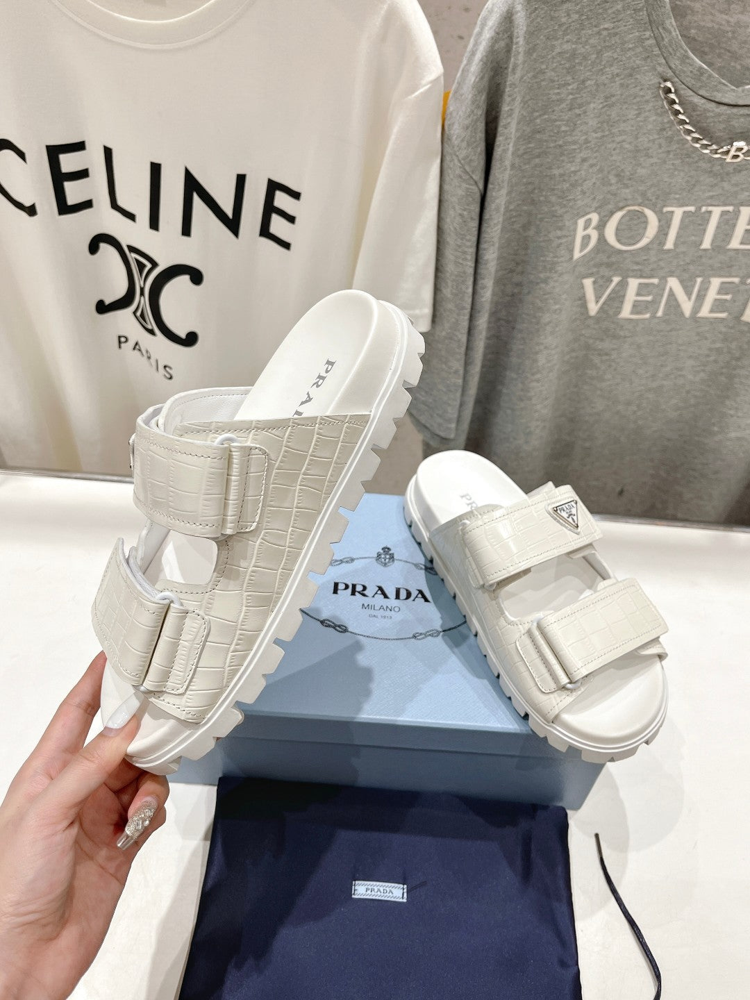 PRADA CROCODILE LEATHER MOTIF SANLS WHITE CALFSKIN