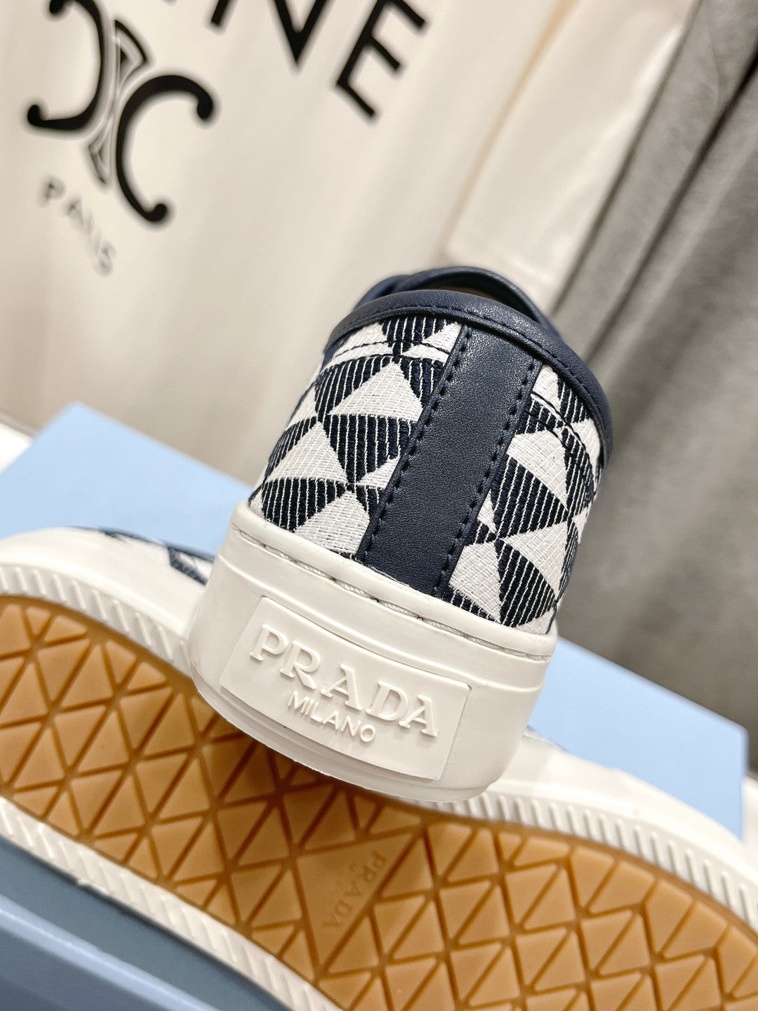 PRADA PRINTED COTTON SNEAKERS WHITE AND BLACK TRIANGLE CANVAS