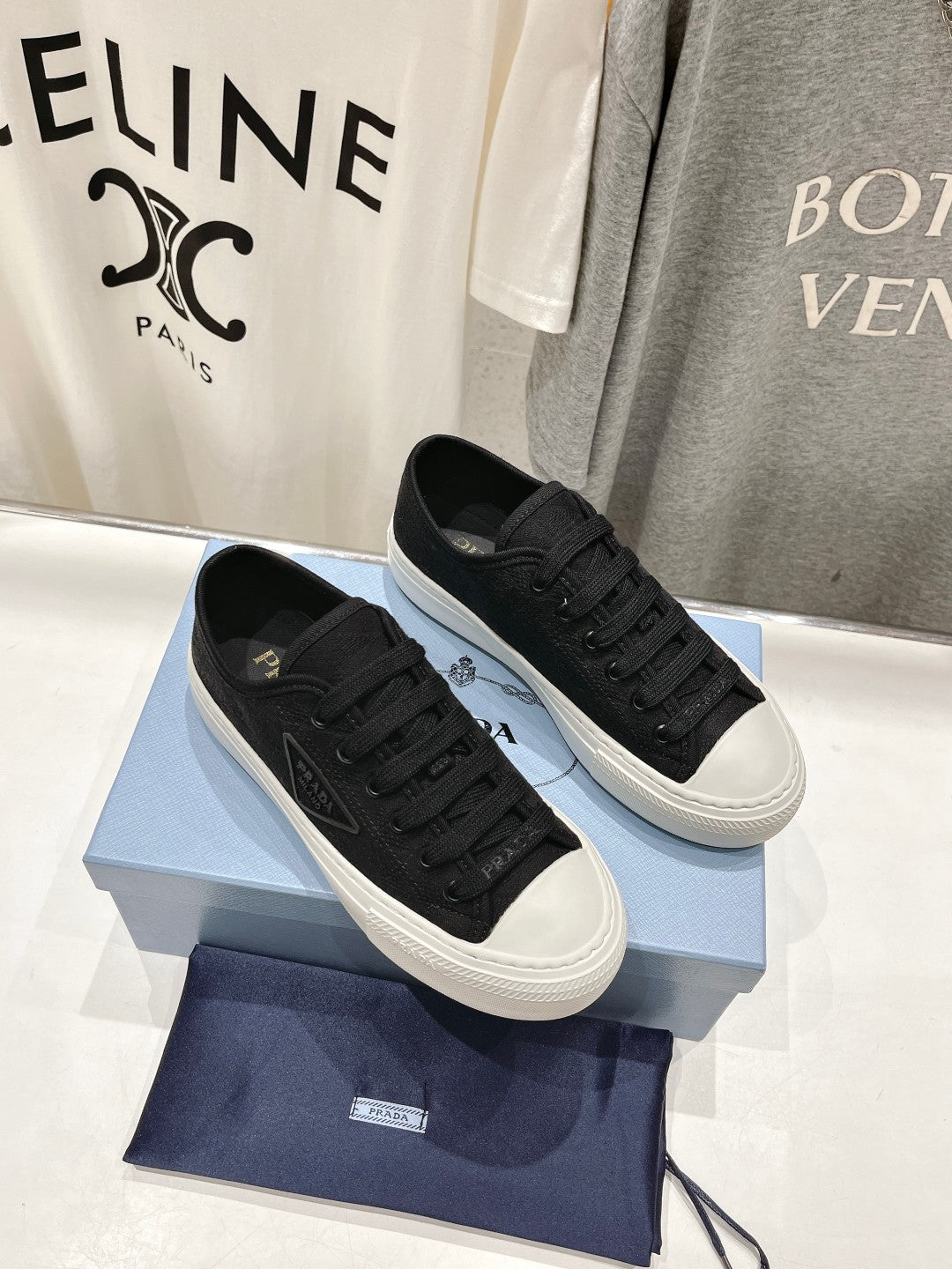 PRADA PRINTED COTTON SNEAKERS BLACK AND WHITE CANVAS