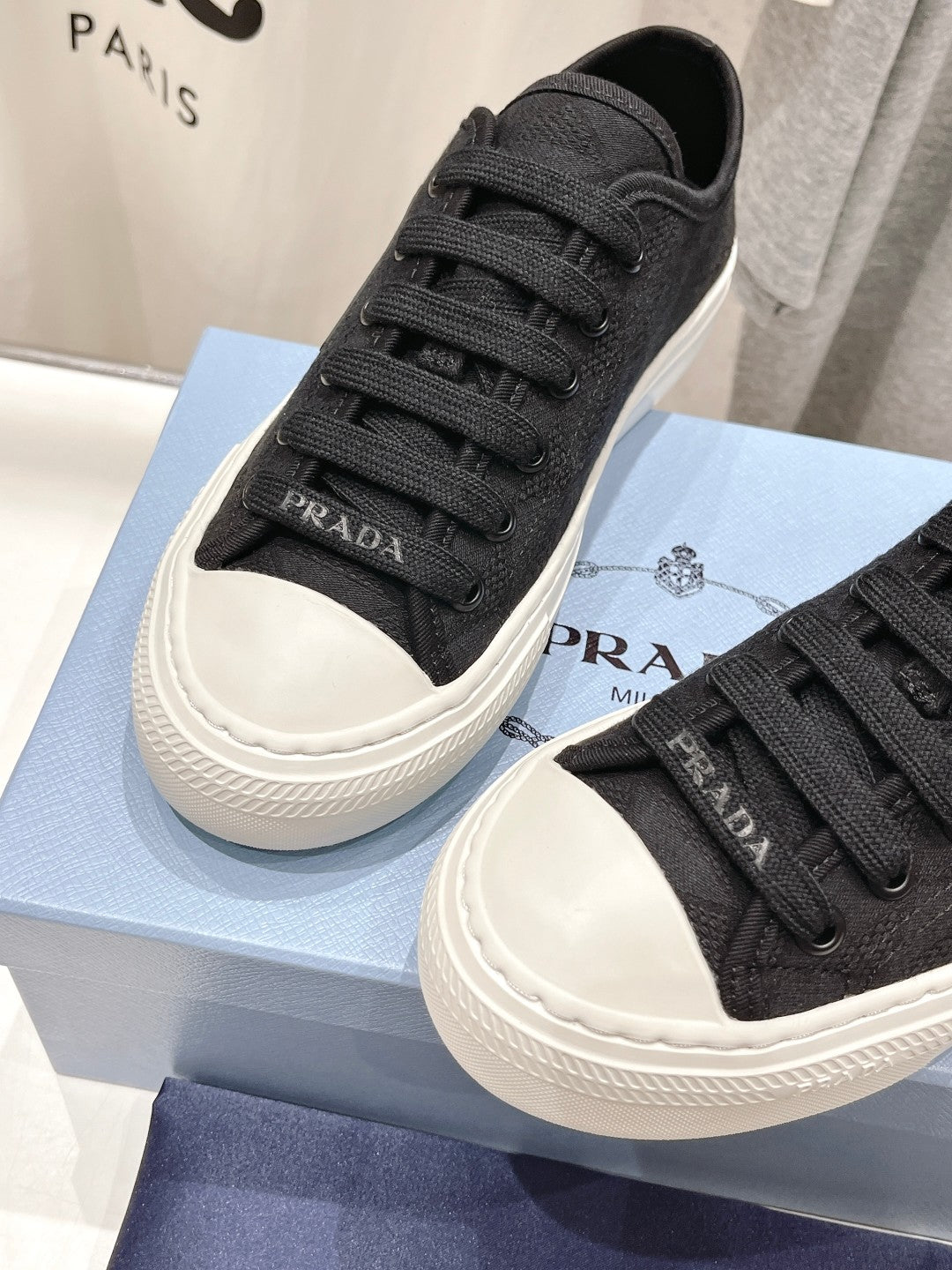 PRADA PRINTED COTTON SNEAKERS BLACK AND WHITE CANVAS