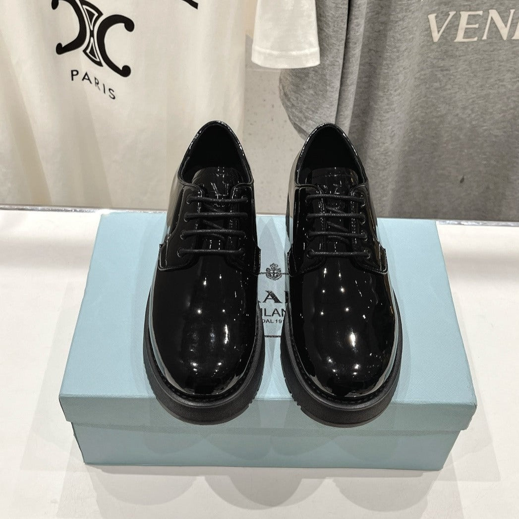 PRADA BRUSHED LEATHER LOAFERS GLOSSY BLACK